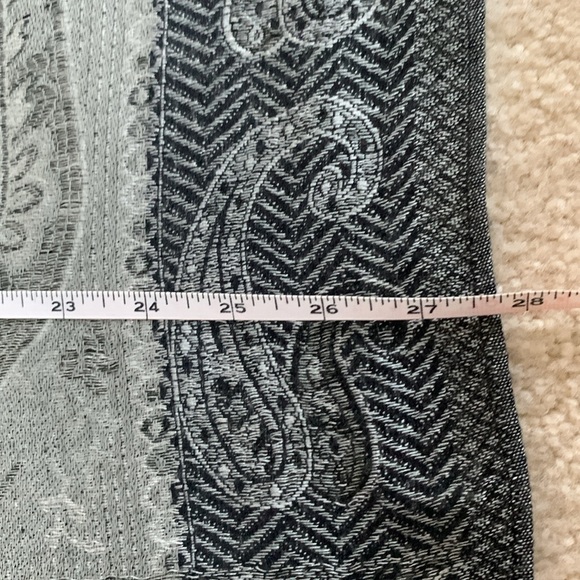 SOLD - Not For Sale
Beautiful Turkish wrap - Picture 7 of 8